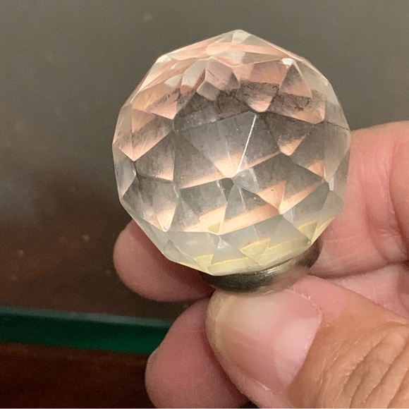 Clear Sphere Drawer Knob - Picture 1 of 6